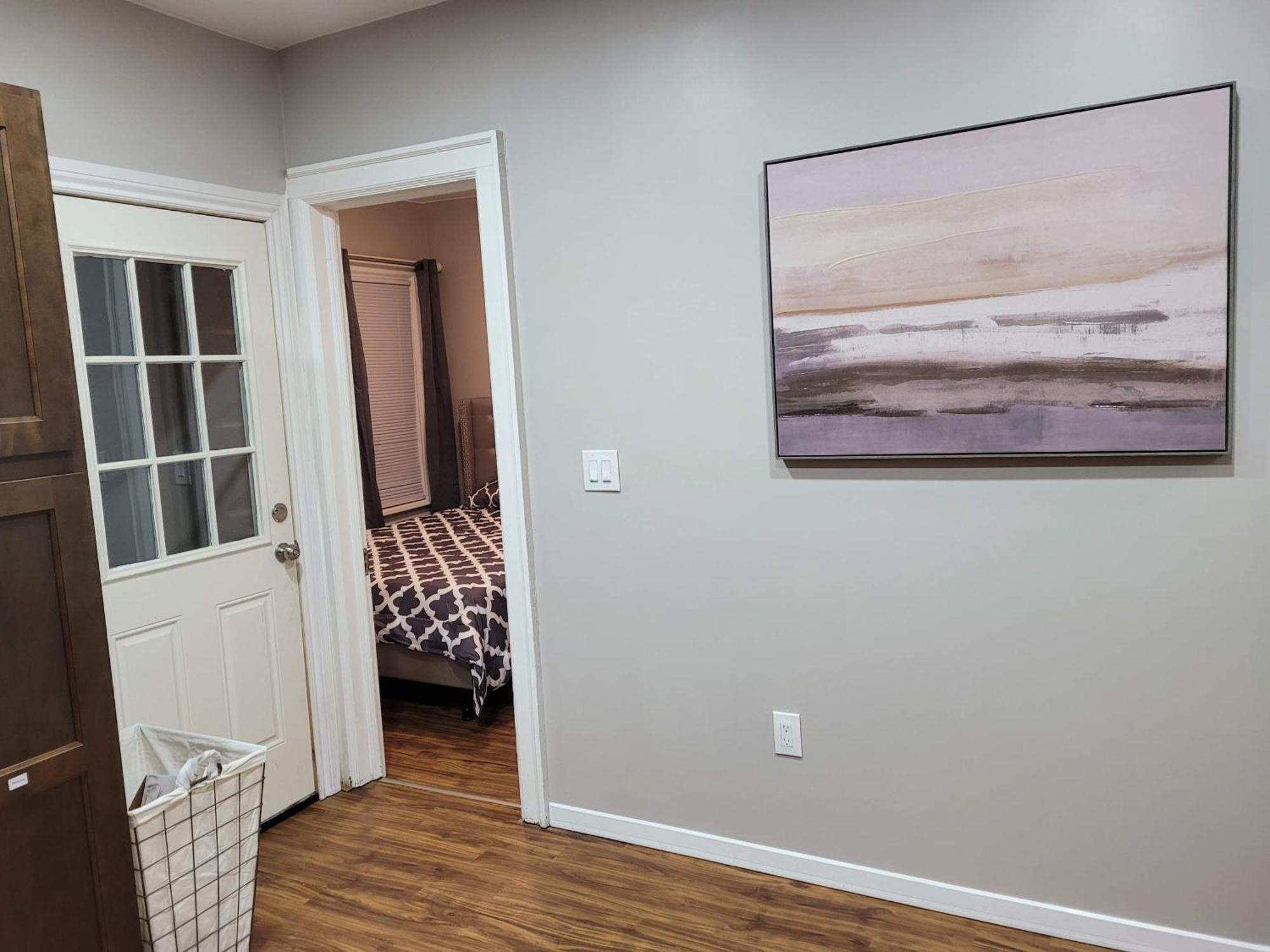 Brand New House In Downtown With Parking Apartment *