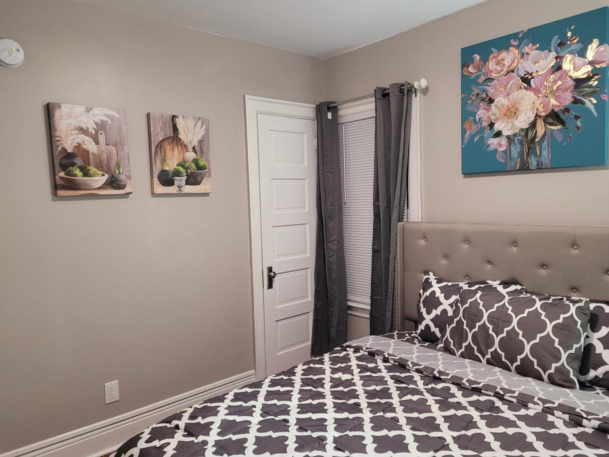Brand New House In Downtown With Parking Buffalo