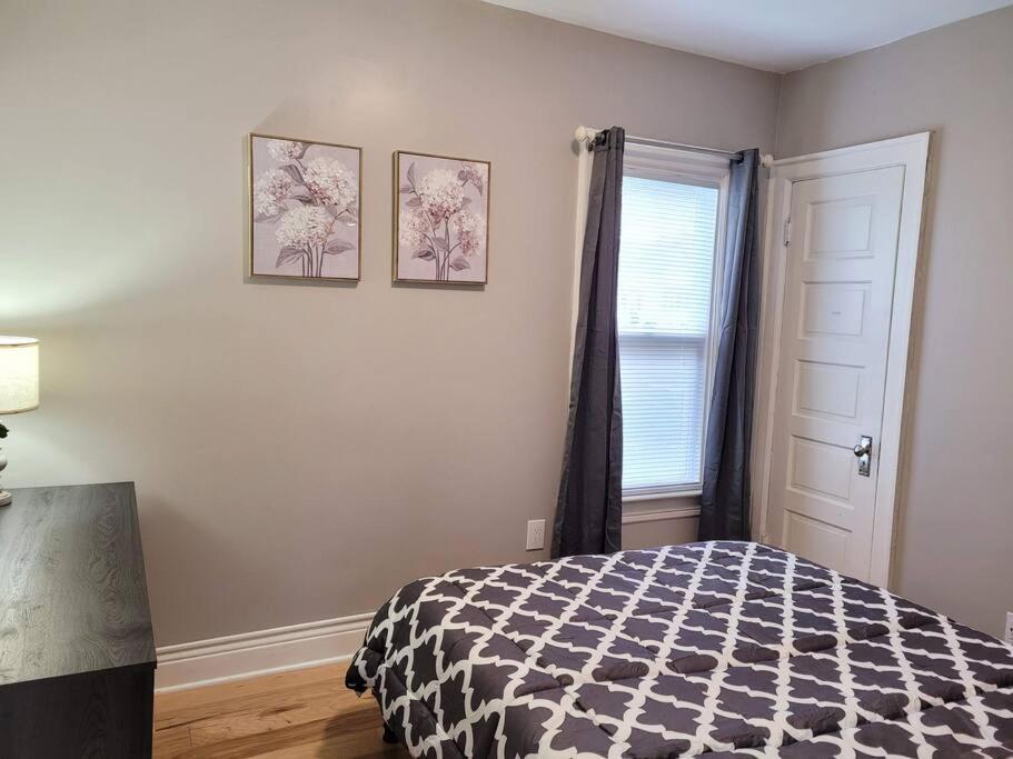 Brand New House In Downtown With Parking Apartment Buffalo